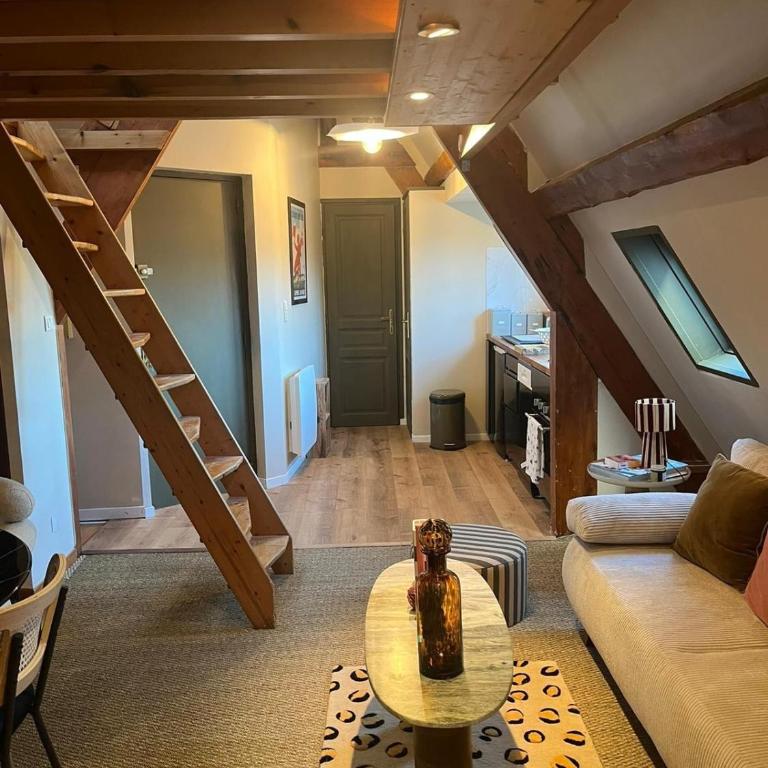 Appartement T2 quartier calme proche centre ville - Two-Bedroom Apartment - 1