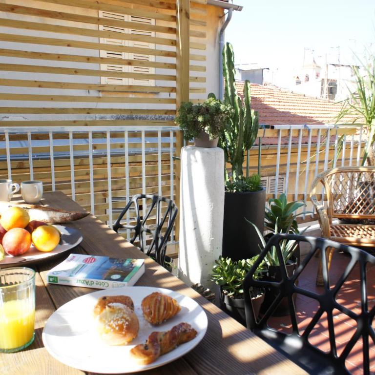 Ze Perfect Place - Vieux Nice - Exceptionnel Appartement - Calme et Terrasse avec vues - Apartment-no lift-5th floor - 60