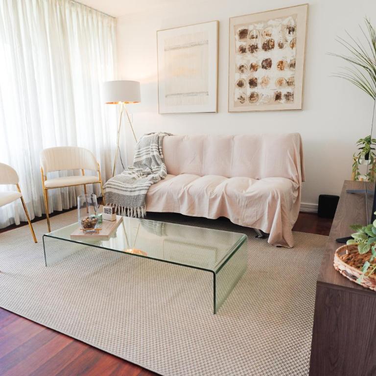 Departamento a pasos del Parque Arauco Las Condes - Apartamento de 2 dormitorios - 25