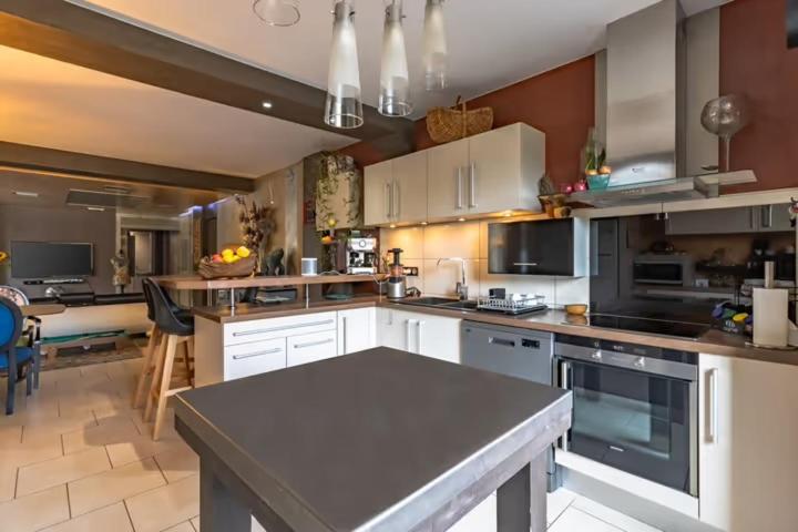 Appartement dans résidence à Sarlat parkings - Appartamento con 3 Camere da Letto - 13