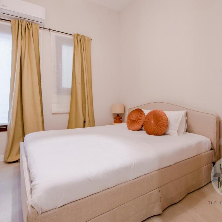 Tarde de Madrid para 8 en Tesoro 6 - Three-Bedroom Apartment - 22