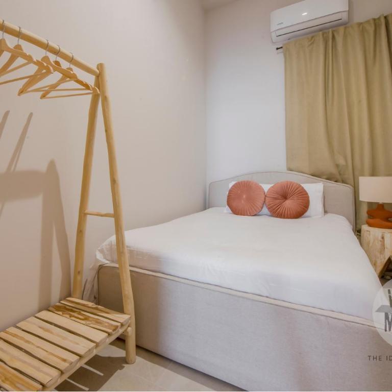 Tarde de Madrid para 8 en Tesoro 6 - Three-Bedroom Apartment - 28