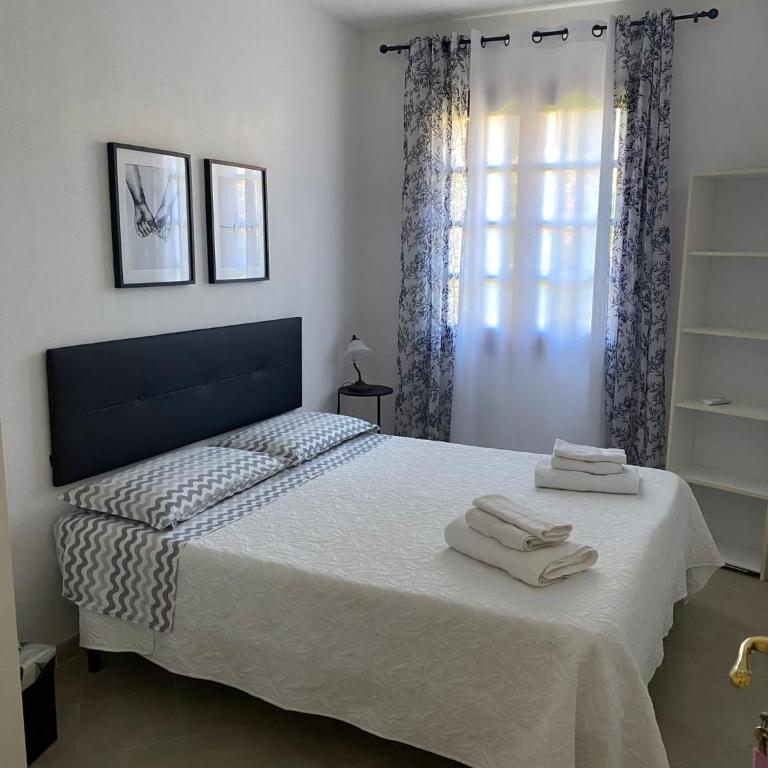 La Villetta - Camera Matrimoniale con Bagno Privato Esterno - 3