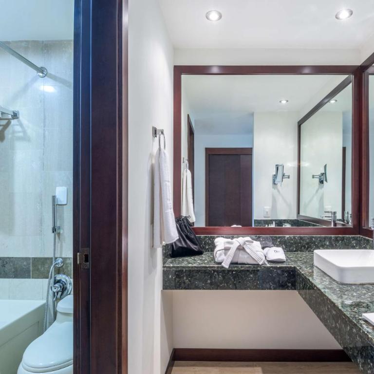 NH Cali Royal - Suite - 1