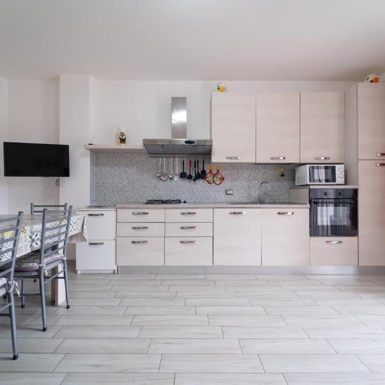 Appartamenti MD - Appartamento con 2 Camere da Letto e Terrazza - 10