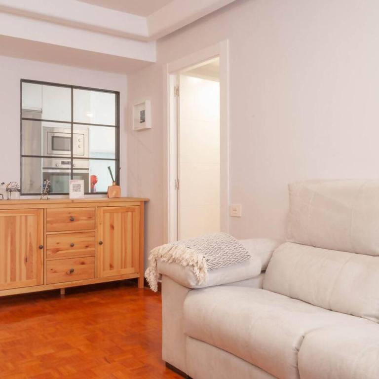 AVG Castilla 29 - Apartamento de 1 dormitorio - 24