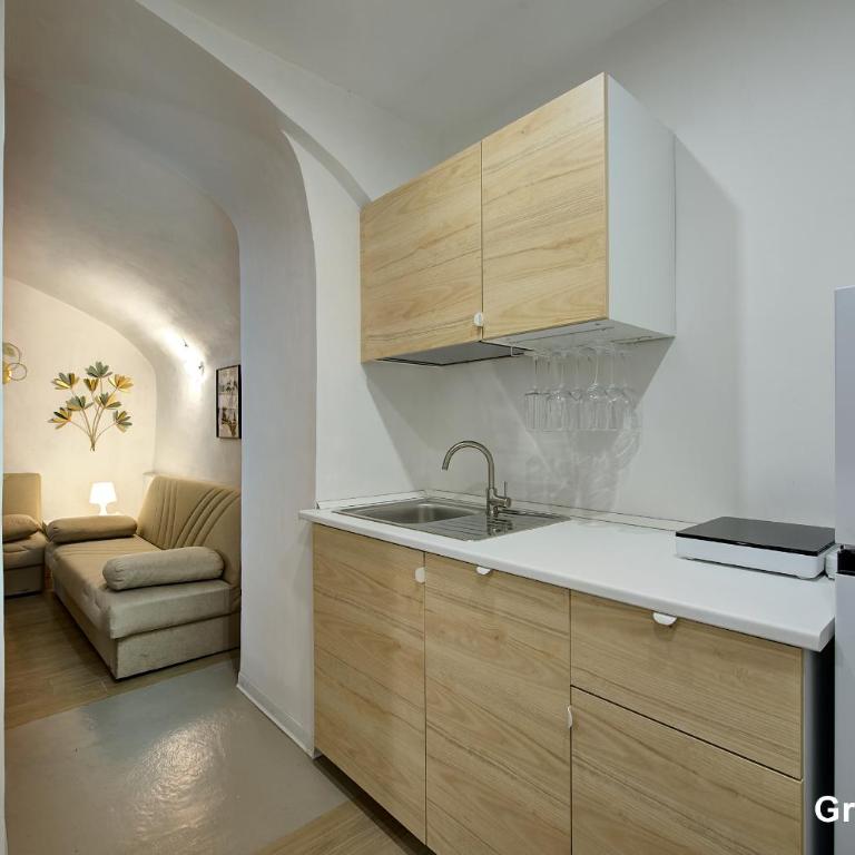 Casa a Monti - Appartamento con 1 Camera da Letto - Piano Terra - 24