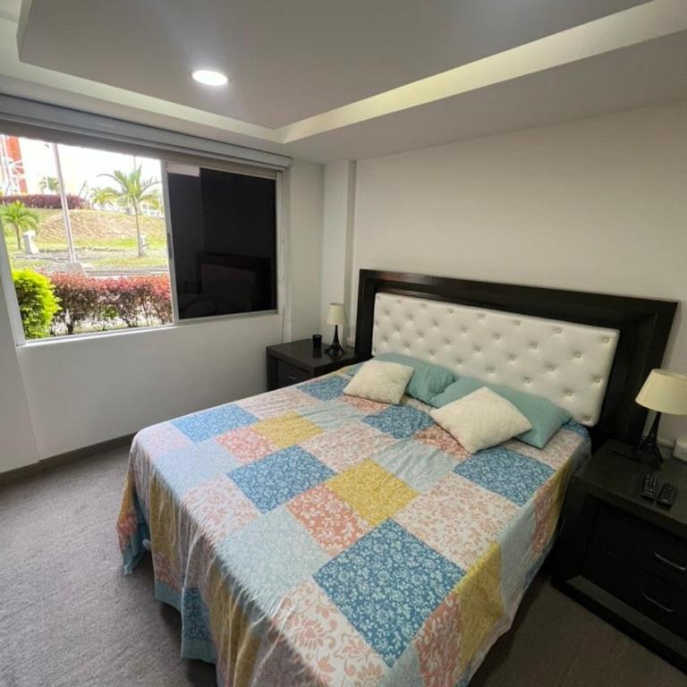 Apartamento en Jardines del Nogal - Casa de 3 dormitorios - 13