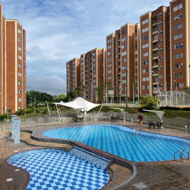 Apartamento en Jardines del Nogal - Casa de 3 dormitorios - 16