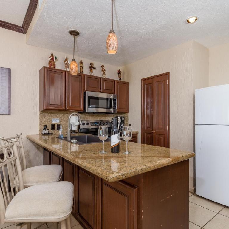 Ground Floor Sonoran Sun 111-E - 1BR 1BA - One-Bedroom Apartment - 11