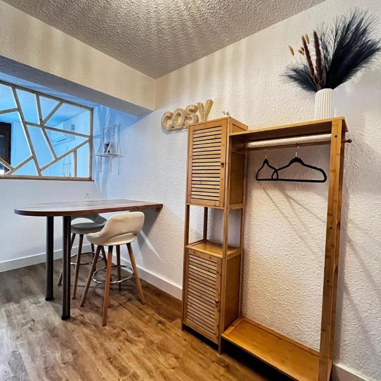 Studio le Cosy - Bourgoin Centre - Studio Lit Queen-Size - 13