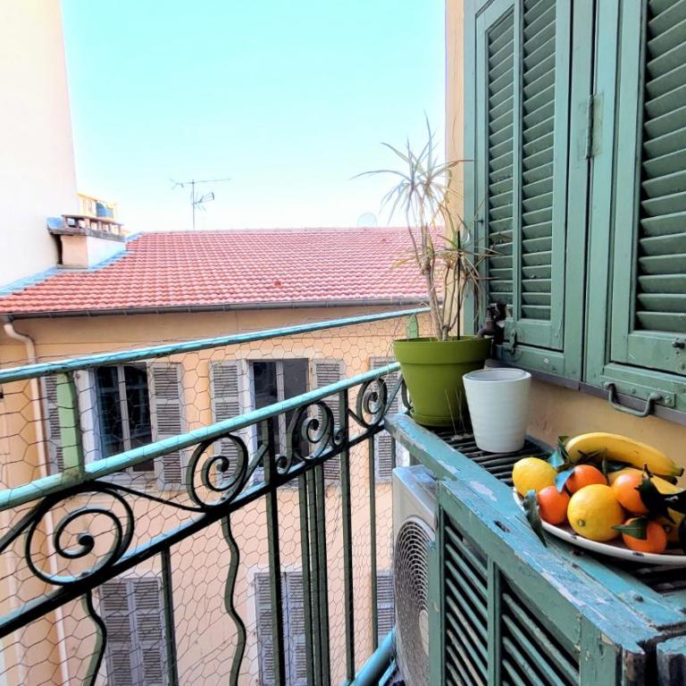 Ze Perfect Place - Ideal ! 2 Pièces Antiquaires, Port Garibaldi - Appartement Supérieur - 10