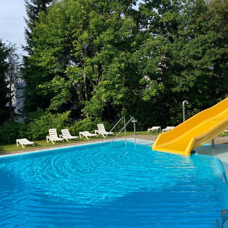 Fewo Turmfalke 2-Zimmer-Appartement mit Sauna und Schwimmbad - Apartment mit 1 Schlafzimmer - 43