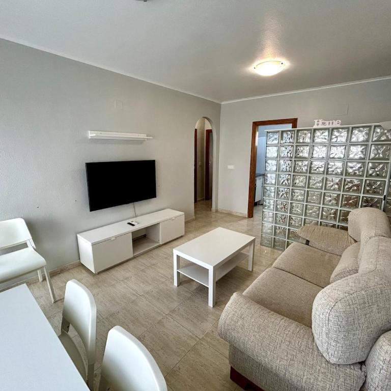 Ático Los Gases - Two-Bedroom Apartment - 4