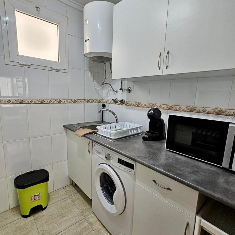 Ático Los Gases - Two-Bedroom Apartment - 9