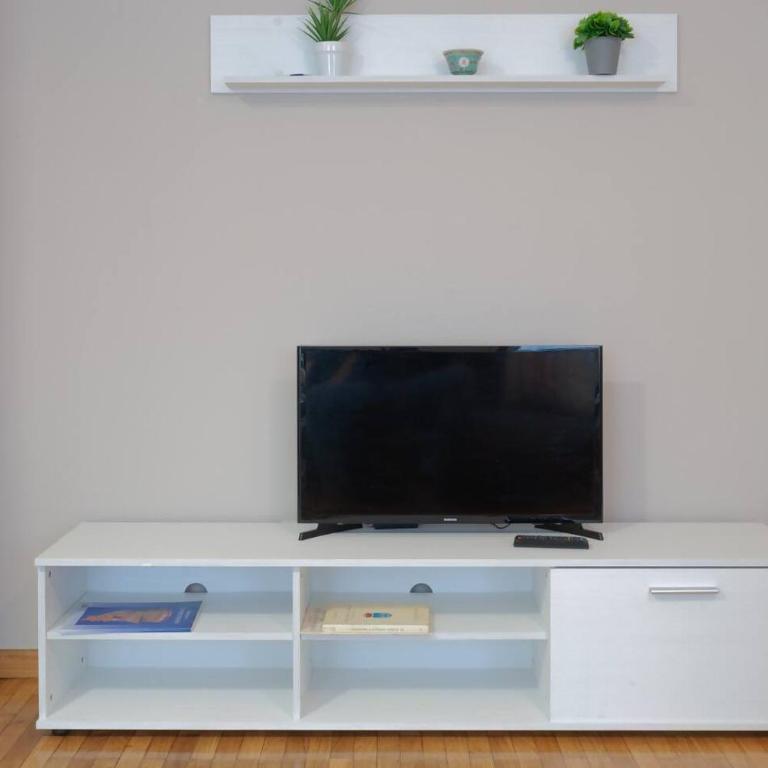 AVG Fernando Vela 11 - Apartamento de 1 dormitorio - 2