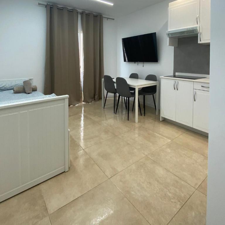 Apartamentos Bello Lanzarote - Apartamento de 1 dormitorio con terraza - 4
