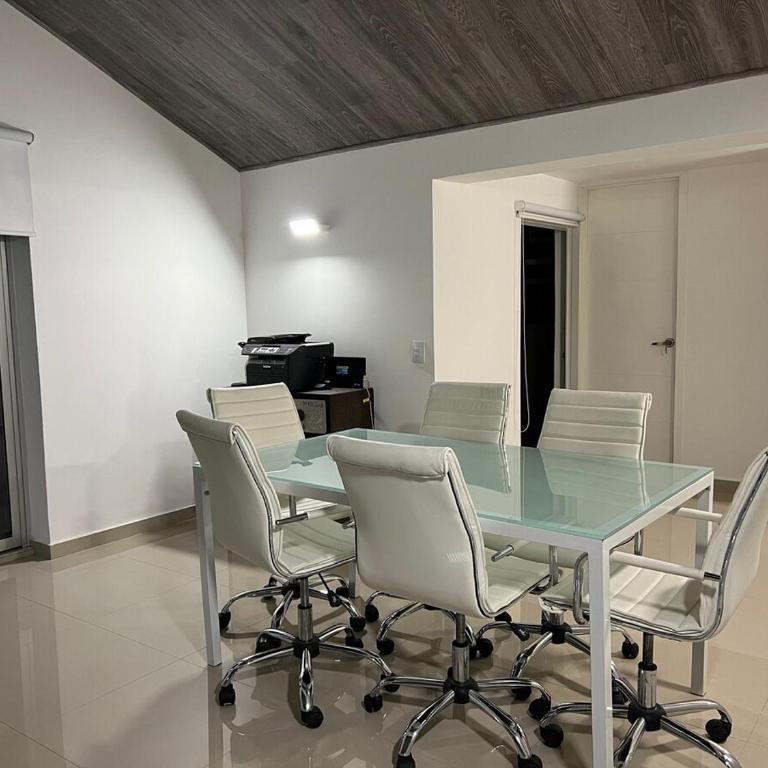Spectacular PH with office in front of Perisur - One-Bedroom Apartment - 13