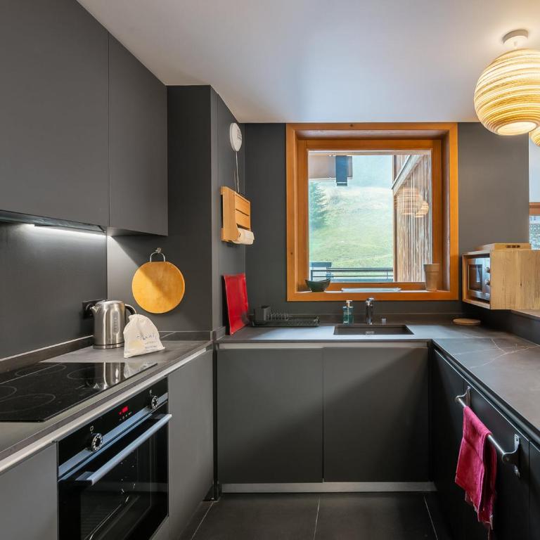 Appartement moderne - Courchevel Village - Ski aux pieds avec parking et wifi - FR-1-562-26 - Apartamento (6 adultos) - 7
