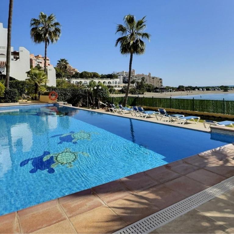 Front Line Beach Paradise in Estepona - Apartamento - 5