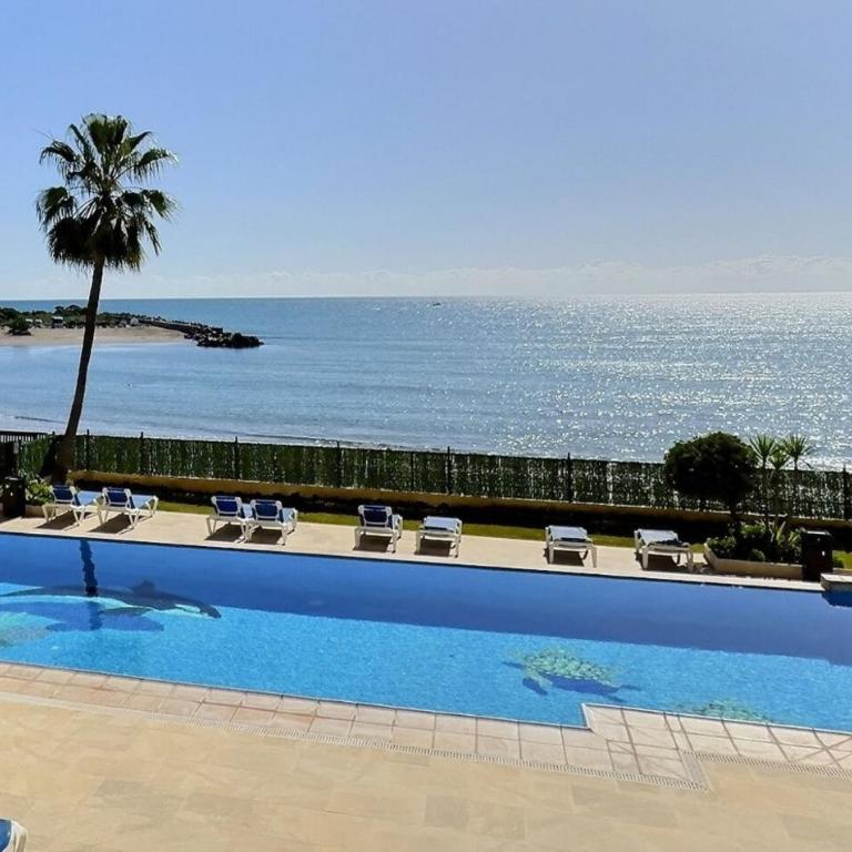 Front Line Beach Paradise in Estepona - Apartamento - 7