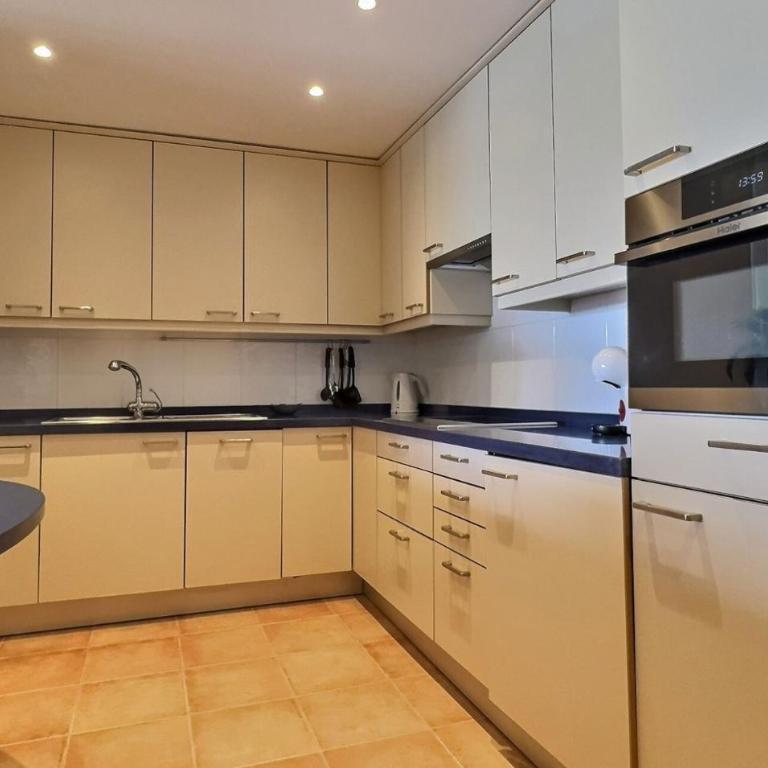 Front Line Beach Paradise in Estepona - Apartamento - 18