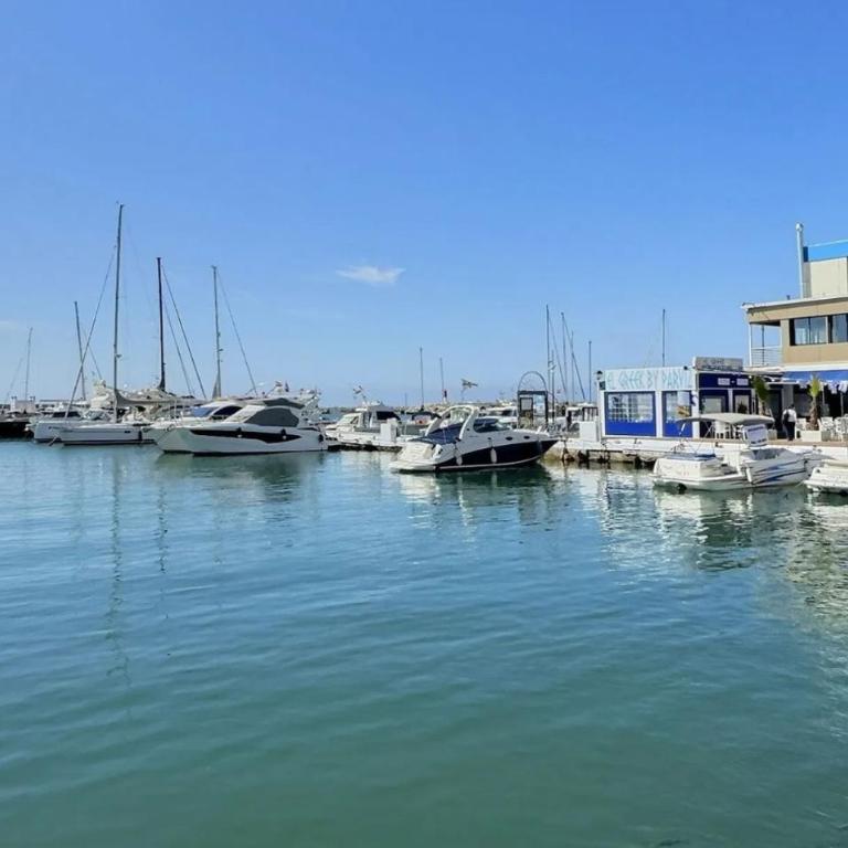 Front Line Beach Paradise in Estepona - Apartamento - 26