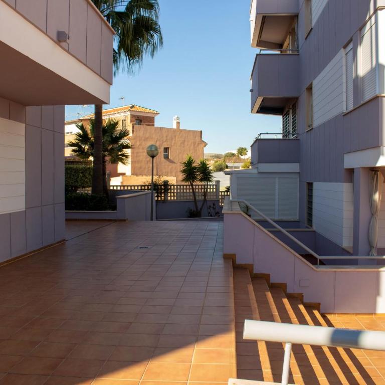SpainKarmaSun - Three-Bedroom Apartment - 34
