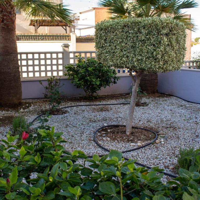 SpainKarmaSun - Three-Bedroom Apartment - 29