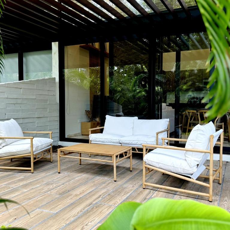 Playacar Residents - Two-Bedroom Deluxe Apartment with Balcony - 6