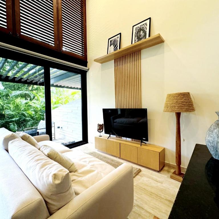 Playacar Residents - Two-Bedroom Deluxe Apartment with Balcony - 1