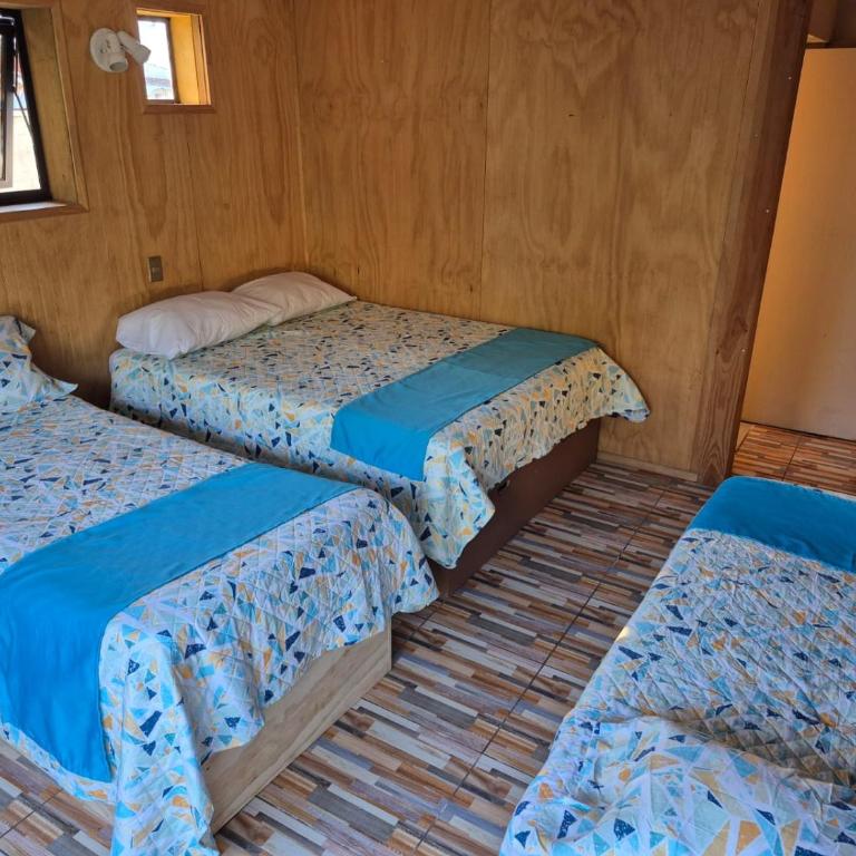 Hostal del Carmen Pucon - Quadruple Room with Private Bathroom - 1