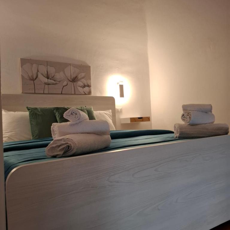 Sunflower Apartment - One-Bedroom House - 22