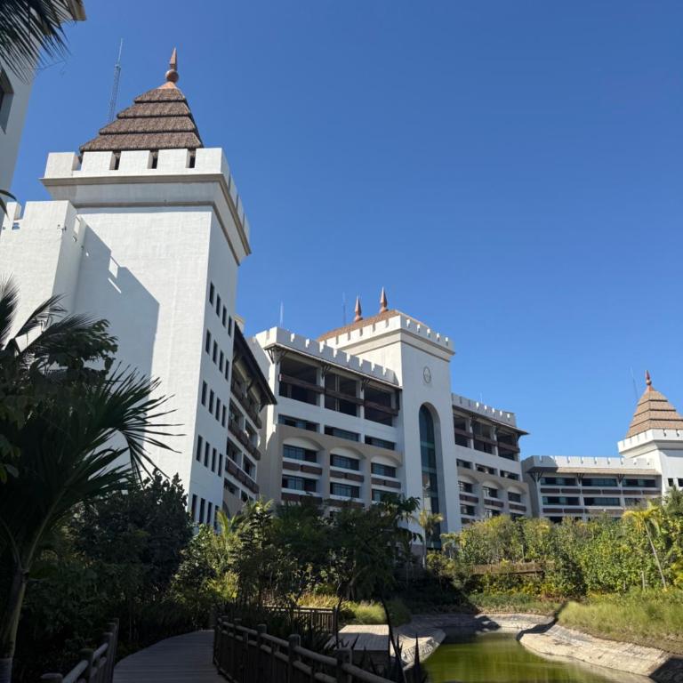 Luxurious 2-Bedroom Condo - Apartamento de 2 dormitorios - 6