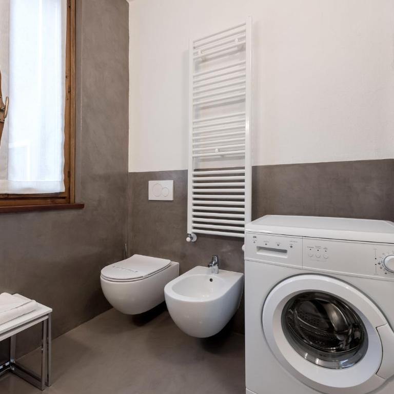 Dimore Verona - One-Bedroom Apartment with Balcony - Dimora Francesco -Via San Francesco 9 - 8