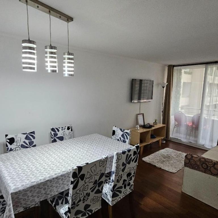 Depto completo 3d-2b Centro Historico - Apartamento de 3 dormitorios con balcón - 1