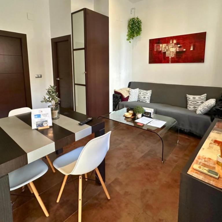 La Casa Escarlata - One-Bedroom Apartment - 5