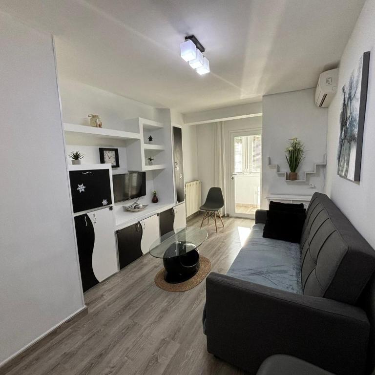 Hermoso piso en Madrid SANTA ESCOLÁSTICA - Two-Bedroom Apartment - 5