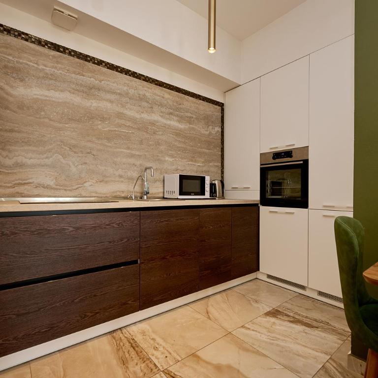 TERRA Modern Designer Apartment just 4 Minutes from the Beach - Apartman sa 2 Spavaće Sobe - 16
