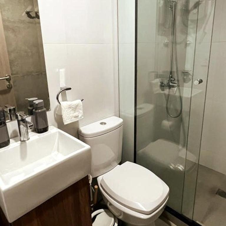 A Unique Stay in a Unique Neighborhood - One-Bedroom Apartment - 14