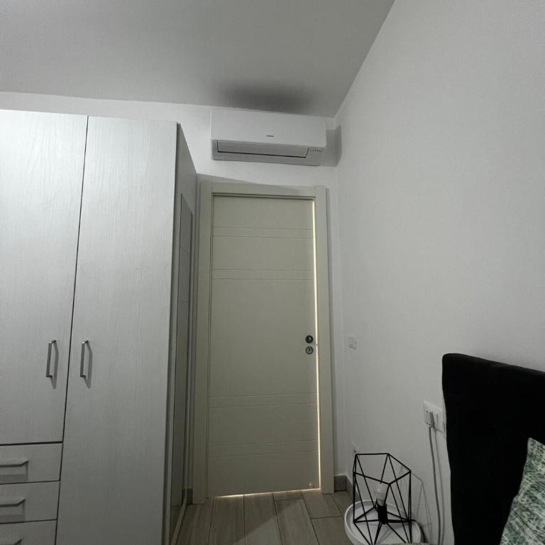 Elegant & Spacious 2BR 2BA Unit with Private Patio - Familien-Apartment mit 2 Schlafzimmern - 36
