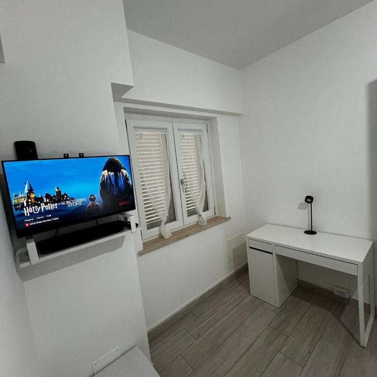 Elegant & Spacious 2BR 2BA Unit with Private Patio - Familien-Apartment mit 2 Schlafzimmern - 35