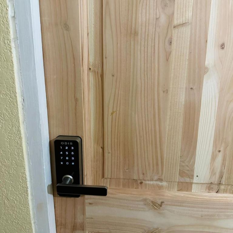 Departamento Hermanos Maristas - Three-Bedroom Apartment - 7