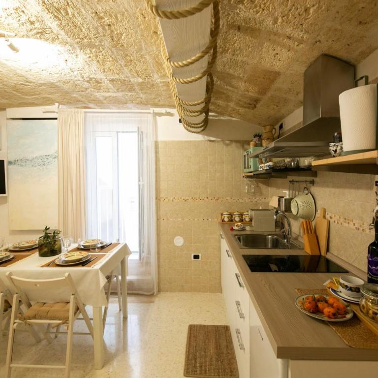 Pietralisa 33 - Charming Home in Monopoli Old Town - One-Bedroom Apartment - 7