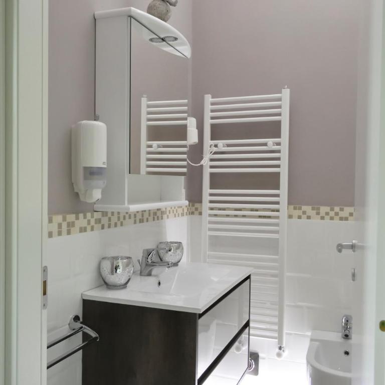 Tourist House Bologna - Self check-in - Appartamento con 2 Camere da Letto - 23