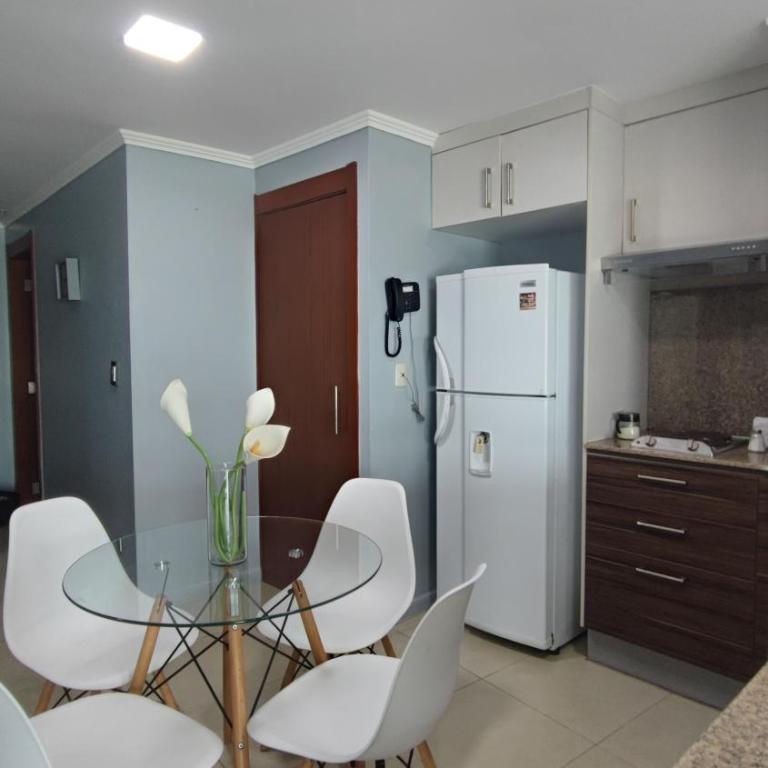 Hermoso Departamento en Puerto Santa Ana - Apartamento de 2 dormitorios - 5