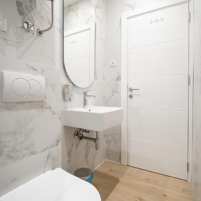 Boho House Skadarlija - Queen Suite - 7