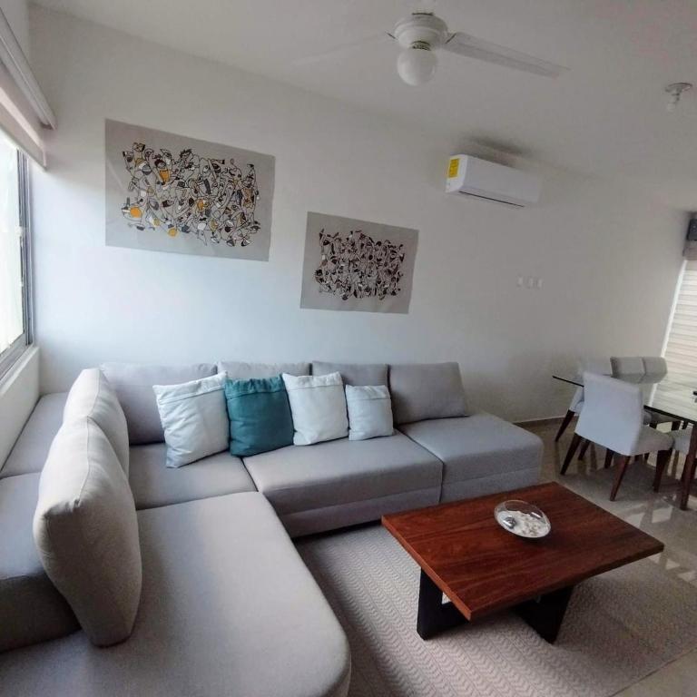 Comfortable house, common pool, Playa del Carmen - Three-Bedroom House - 1