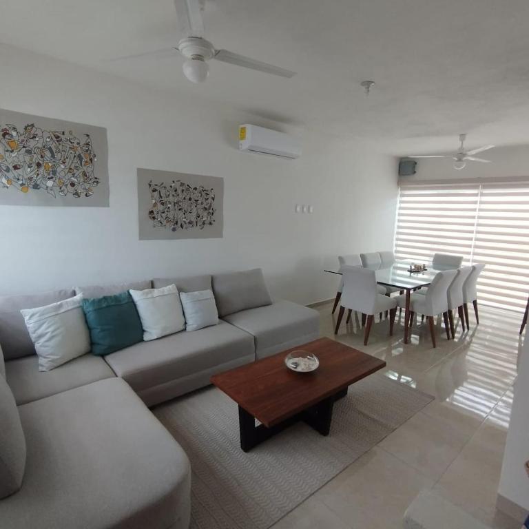 Comfortable house, common pool, Playa del Carmen - Three-Bedroom House - 17
