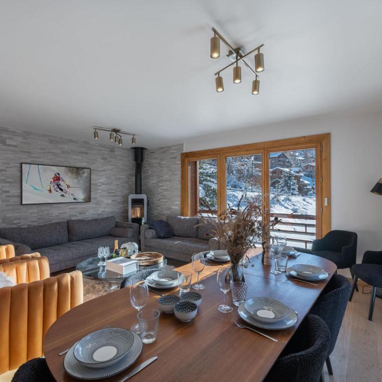 Chalet mitoyen 4 chambres à Courchevel Moriond - FR-1-563-104 - Chalet - 1